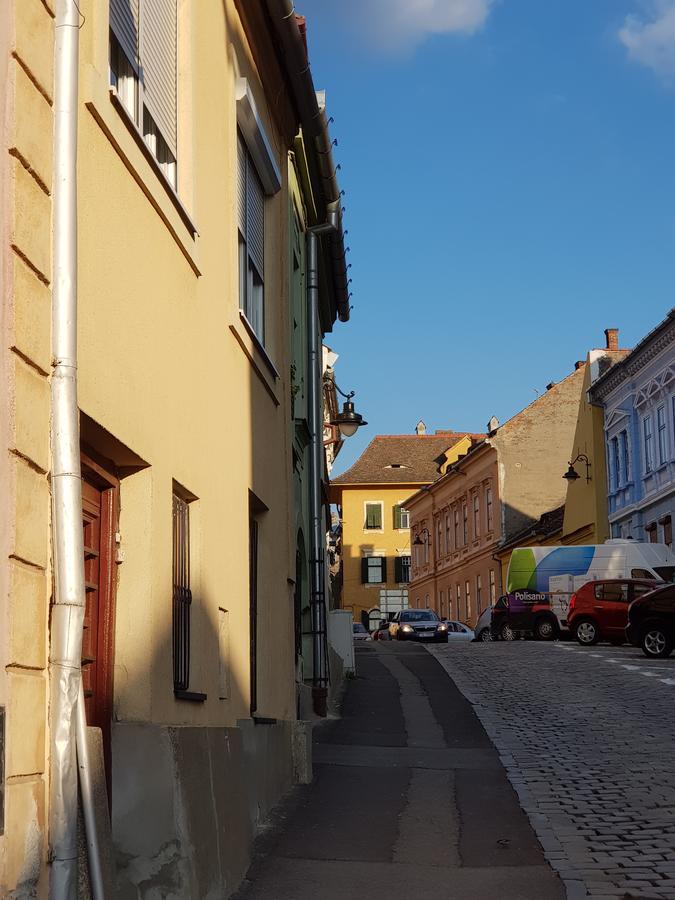 Santino Apartment Sibiu Exterior photo