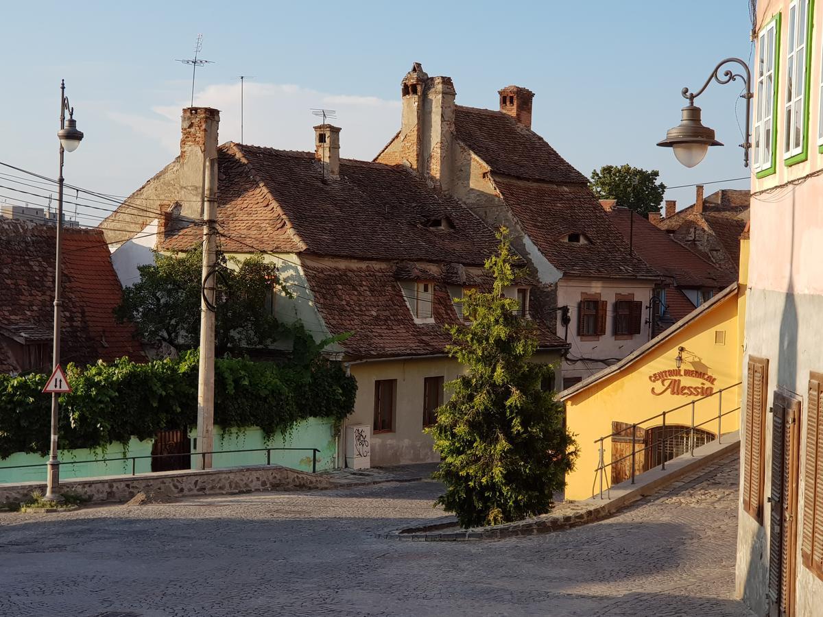 Santino Apartment Sibiu Exterior photo